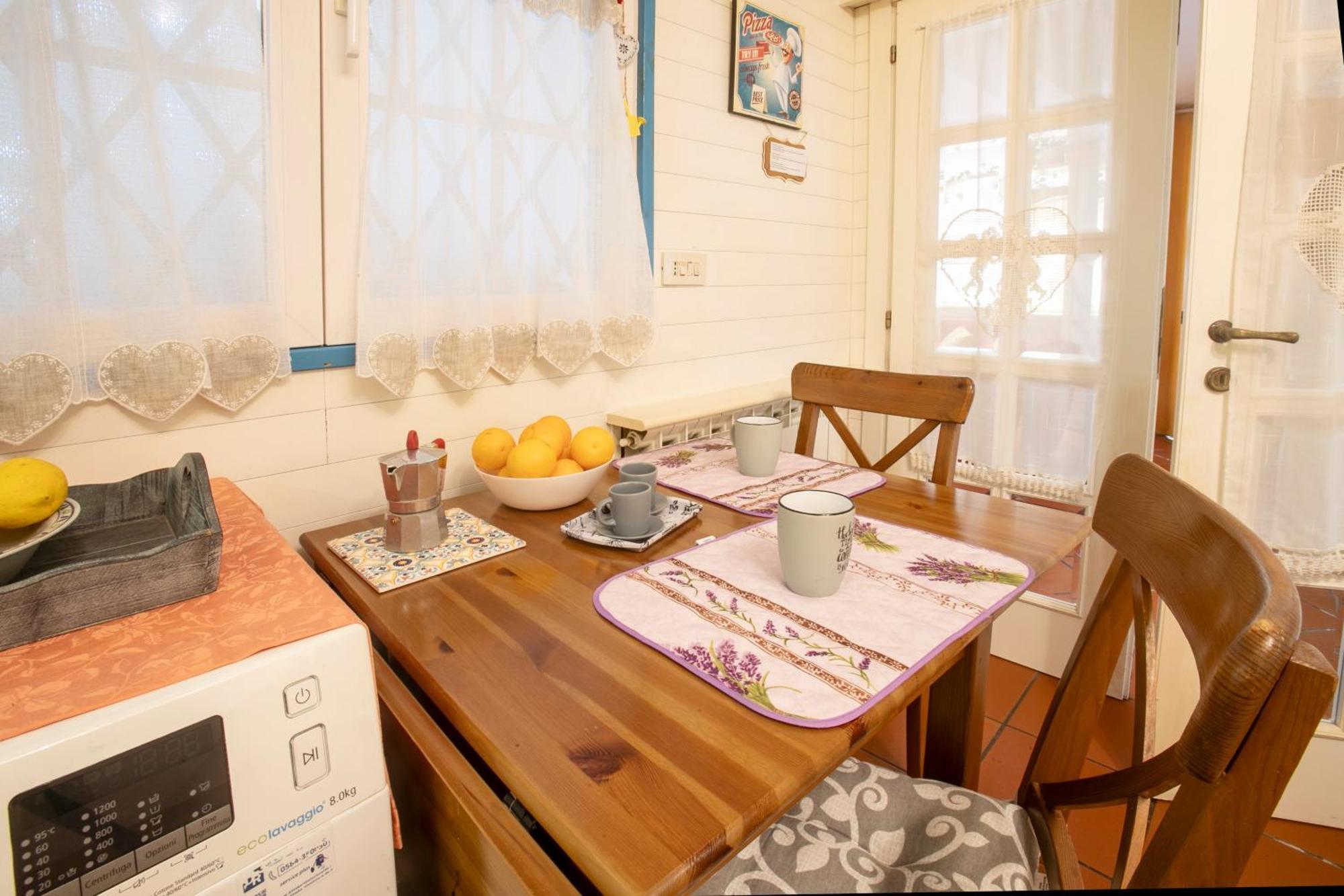 Maison Renee فياريجيو المظهر الخارجي الصورة